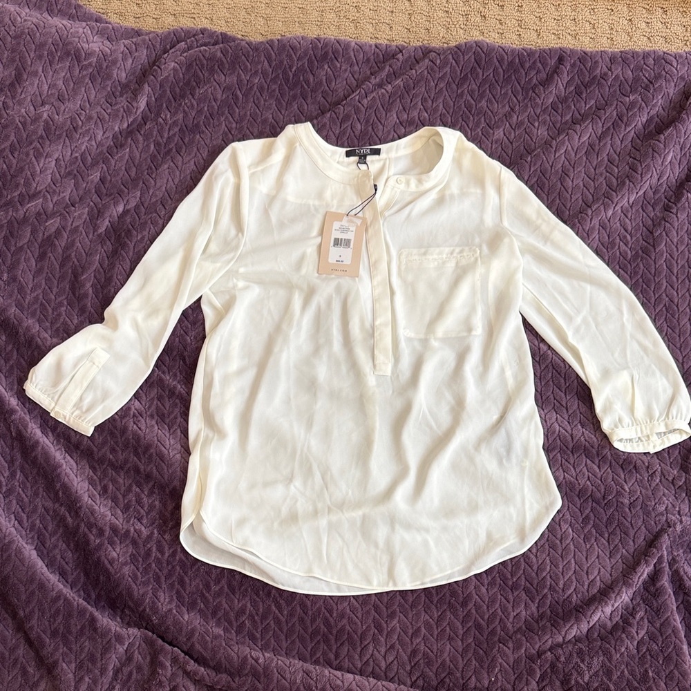 NWT NYDJ Cream Blouse